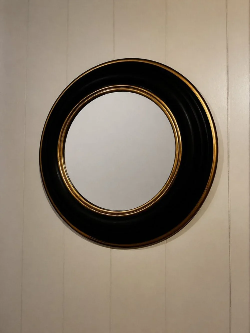 Round Black and Gold Accent Wall Mirror - Unbranded